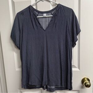 Old Navy Navy Blue Striped Blouse Short Sleeve V Neck Size L NWOT